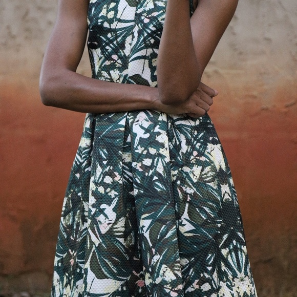 H&M Dress - Picture 6 of 6